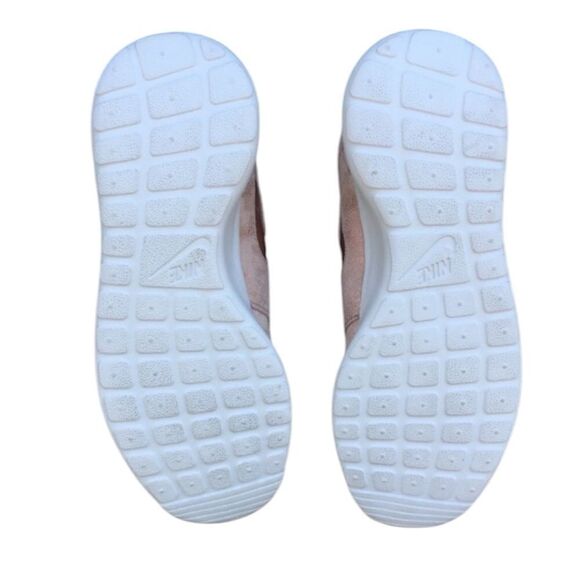 NIKE ROSHE ONE PRM SNEAKERS 8.5 - Picture 7 of 7